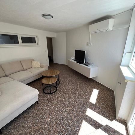 Apartments Adria Цриквениця Екстер'єр фото