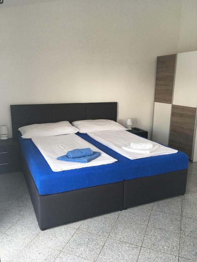 Apartments Adria Цриквениця Екстер'єр фото